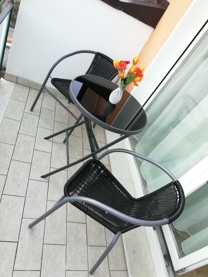 Boschetto Leilighet Riva del Garda Eksteriør bilde